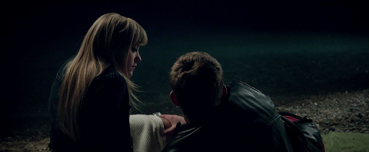 maikamonroe-itfollows00829.jpg