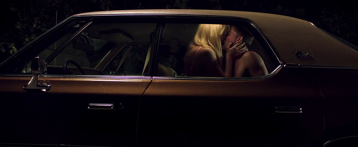 maikamonroe-itfollows00891.jpg