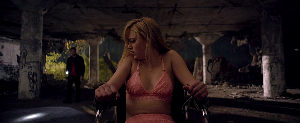 maikamonroe-itfollows01093.jpg