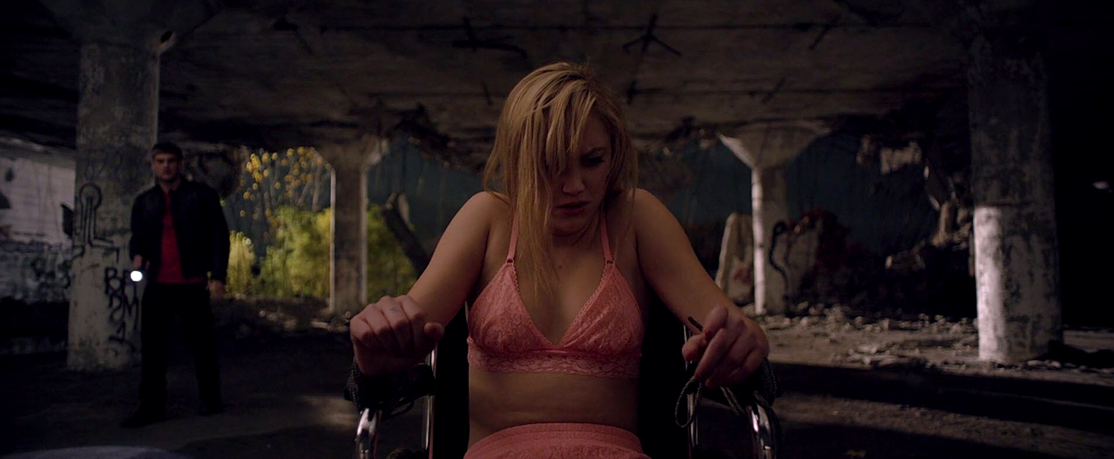 maikamonroe-itfollows01097.jpg