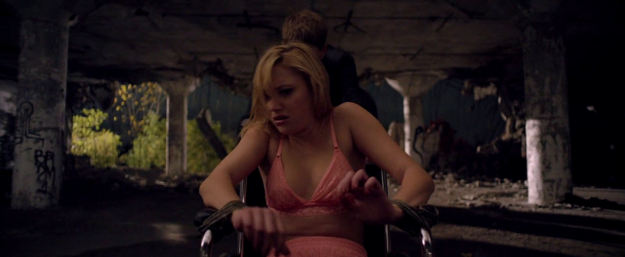maikamonroe-itfollows01190.jpg