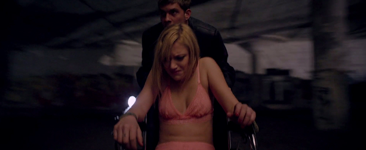maikamonroe-itfollows01226.jpg