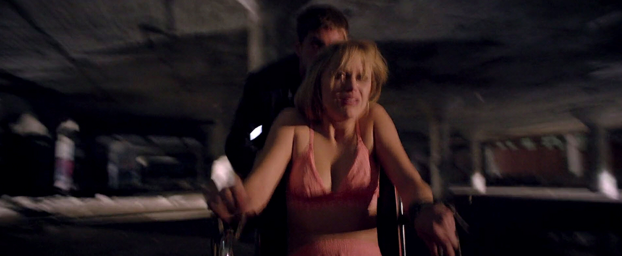 maikamonroe-itfollows01281.jpg