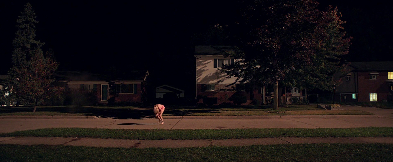 maikamonroe-itfollows01397.jpg