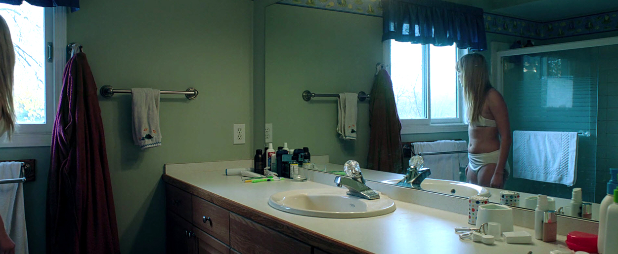 maikamonroe-itfollows01597.jpg