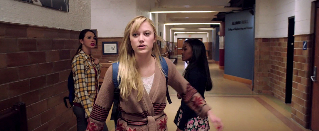 maikamonroe-itfollows01730.jpg