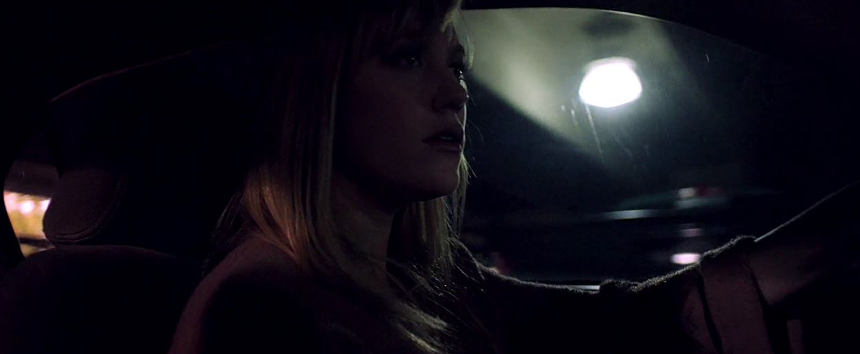 maikamonroe-itfollows01783.jpg