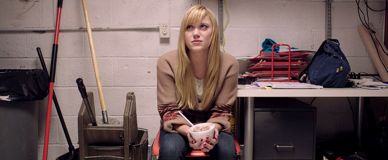 maikamonroe-itfollows01846.jpg