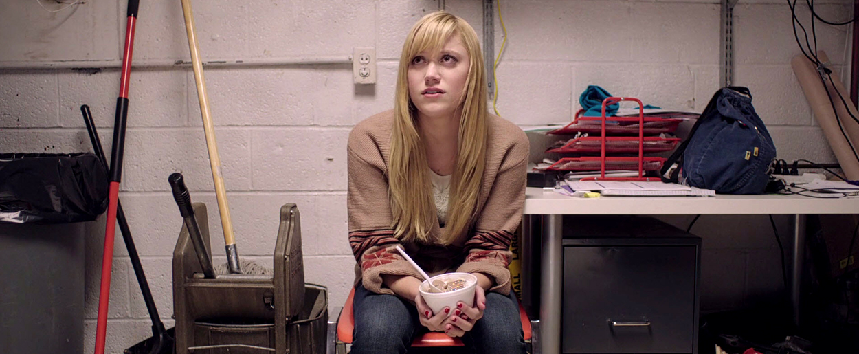 maikamonroe-itfollows01848.jpg