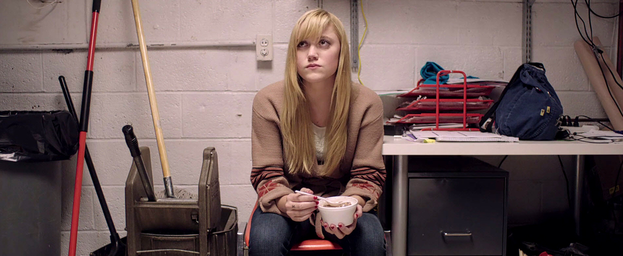 maikamonroe-itfollows01905.jpg