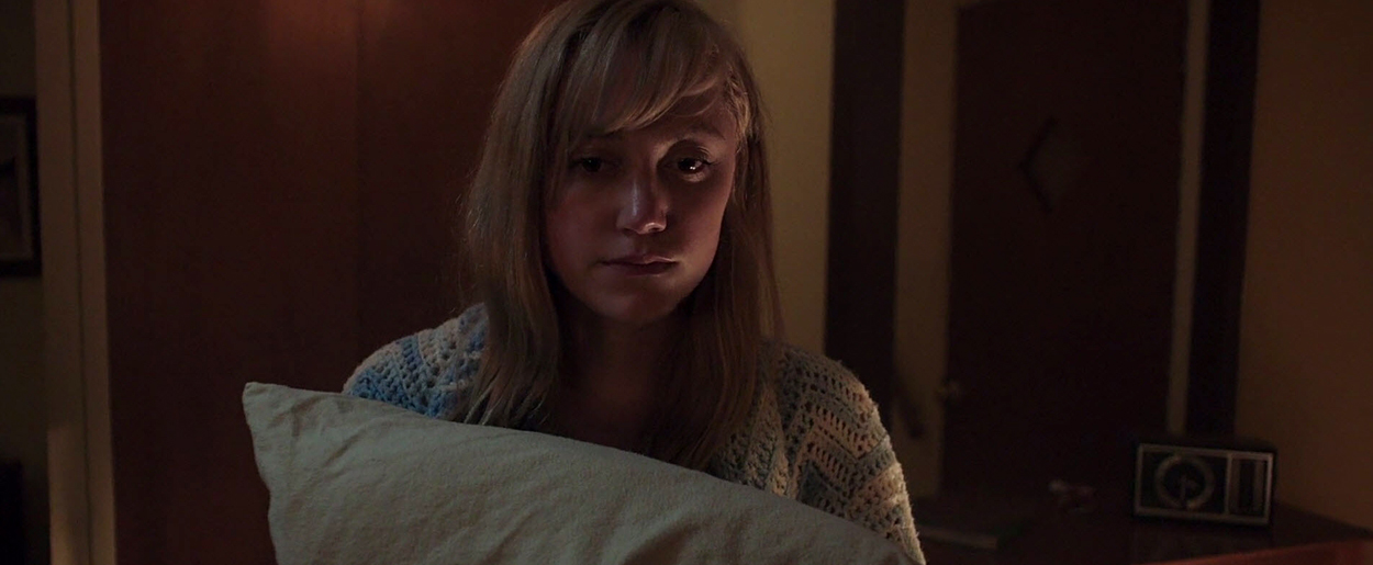 maikamonroe-itfollows02007.jpg