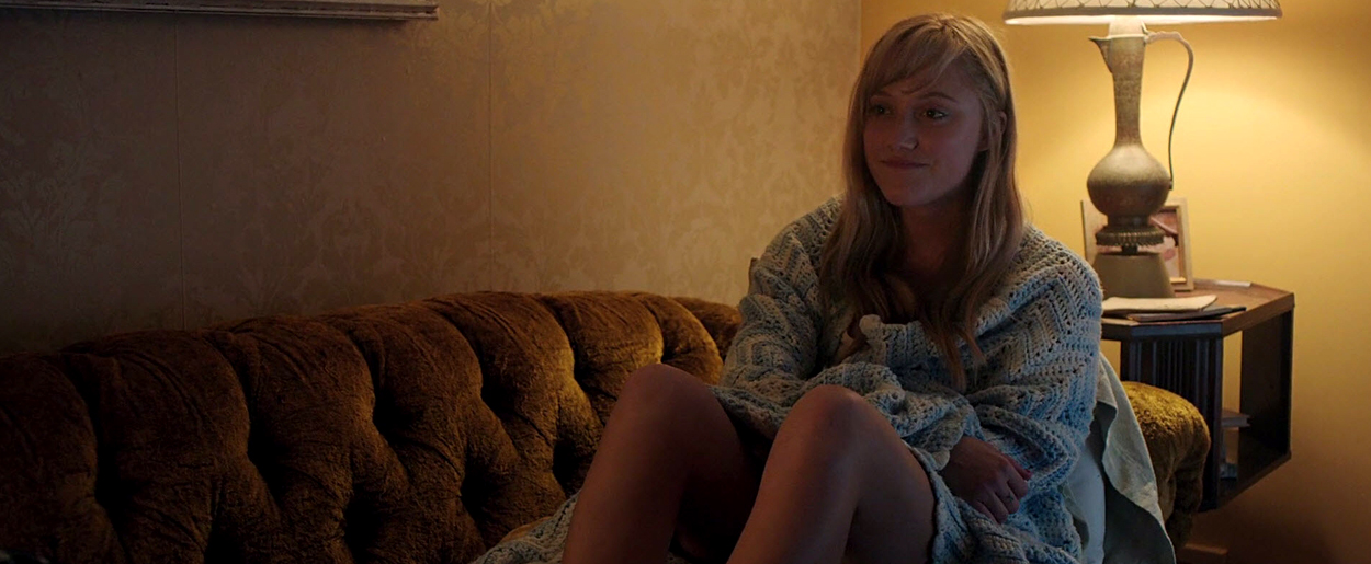 maikamonroe-itfollows02148.jpg