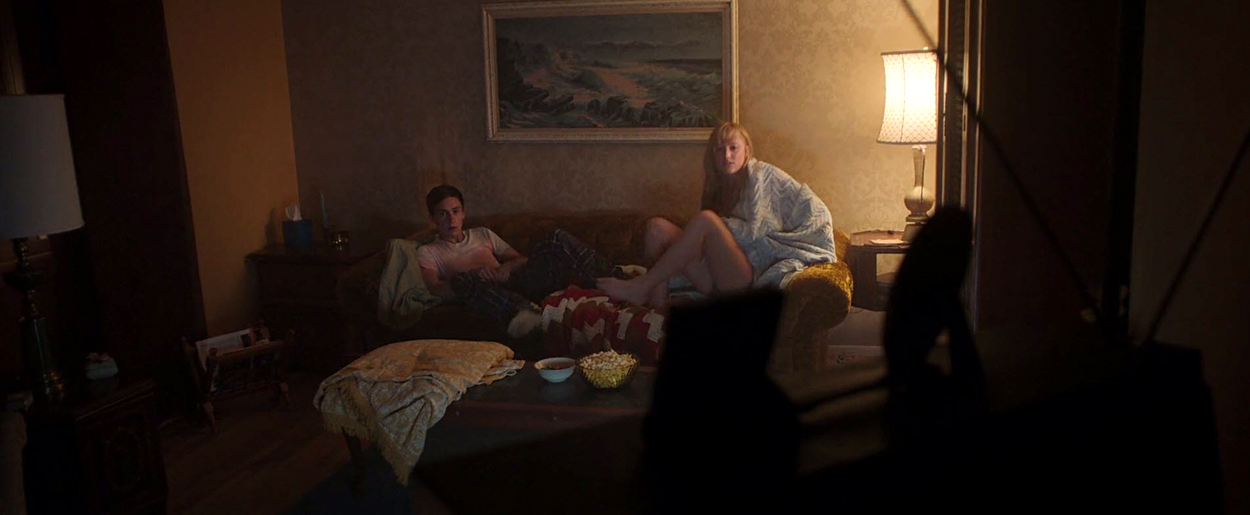 maikamonroe-itfollows02155.jpg