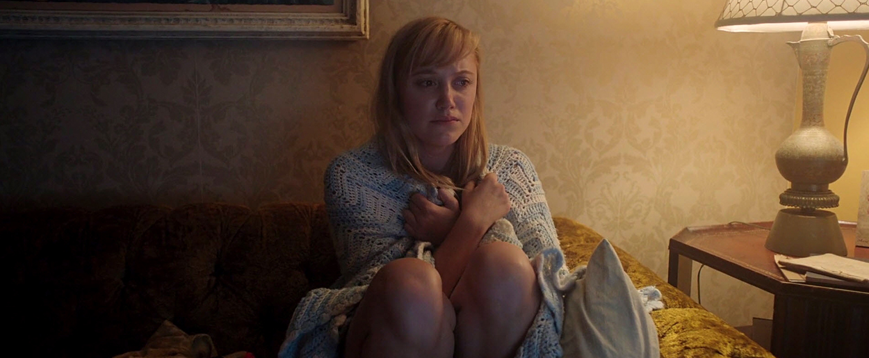 maikamonroe-itfollows02189.jpg