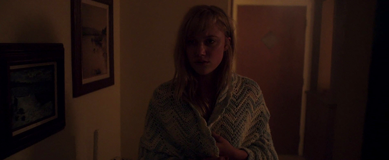 maikamonroe-itfollows02233.jpg