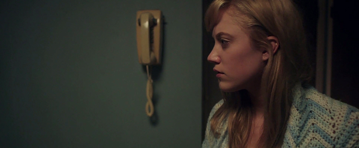 maikamonroe-itfollows02249.jpg