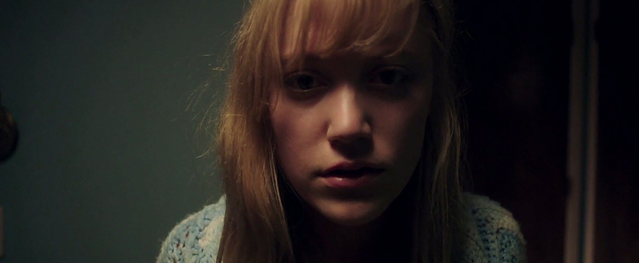 maikamonroe-itfollows02271.jpg