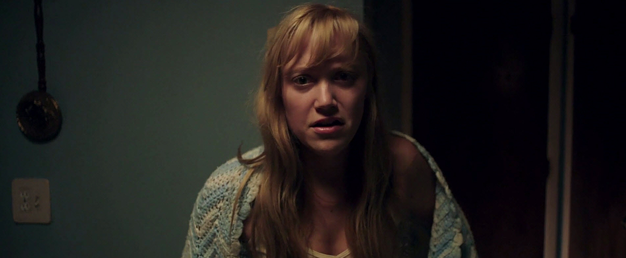 maikamonroe-itfollows02281.jpg