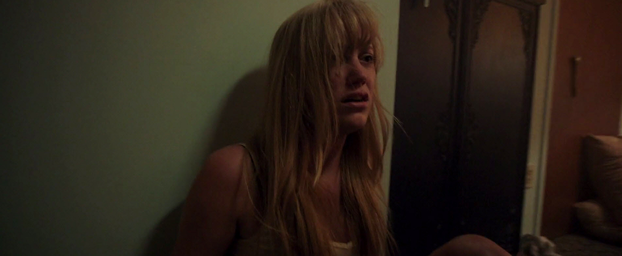 maikamonroe-itfollows02308.jpg