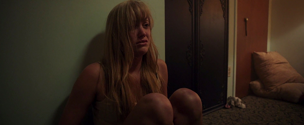 maikamonroe-itfollows02316.jpg