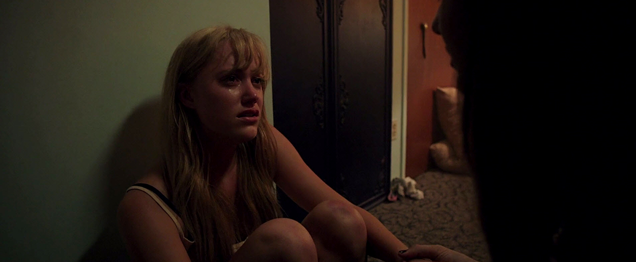 maikamonroe-itfollows02393.jpg
