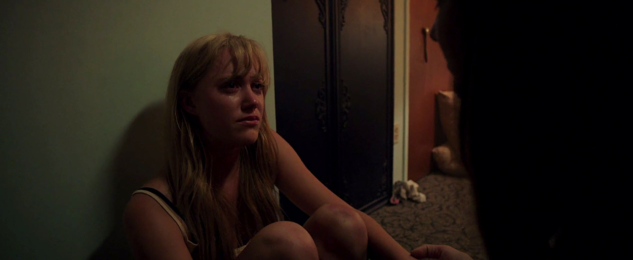 maikamonroe-itfollows02394.jpg