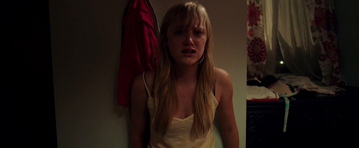 maikamonroe-itfollows02419.jpg