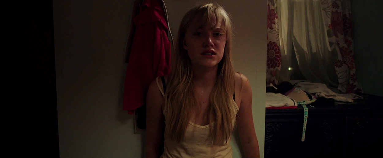 maikamonroe-itfollows02423.jpg