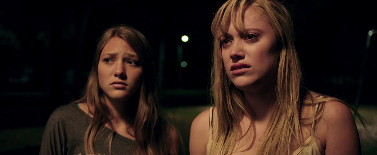 maikamonroe-itfollows02633.jpg