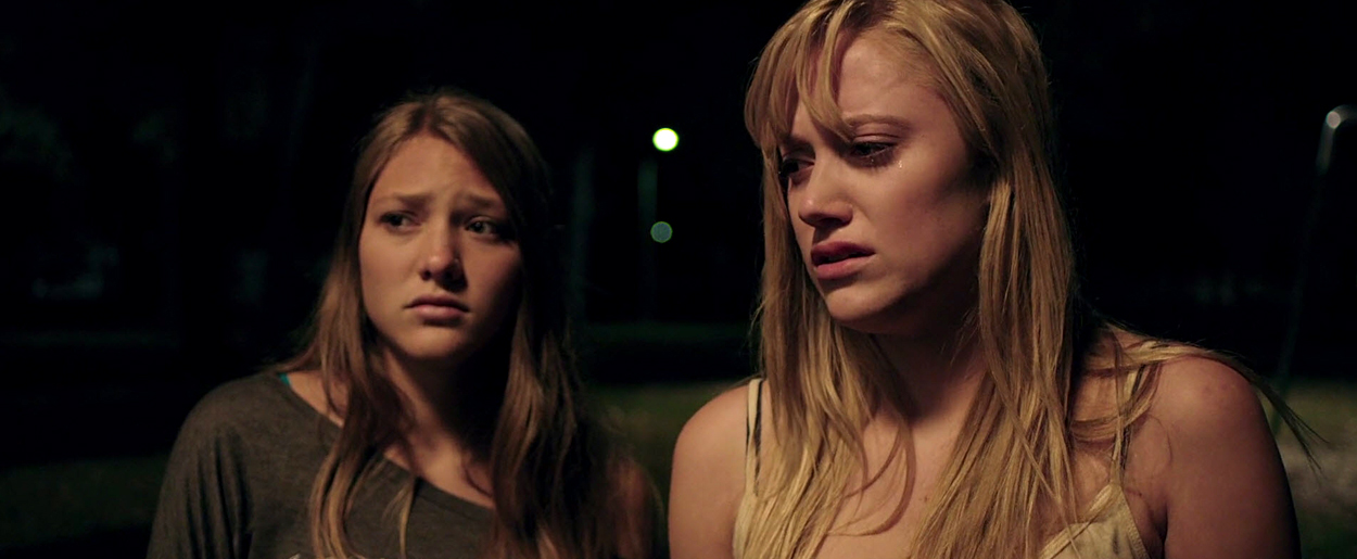 maikamonroe-itfollows02634.jpg