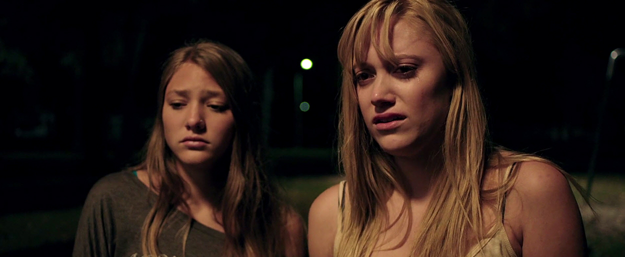 maikamonroe-itfollows02641.jpg