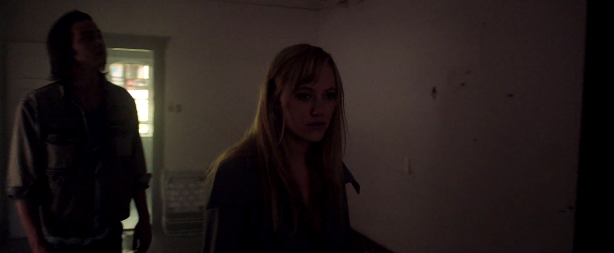 maikamonroe-itfollows02760.jpg