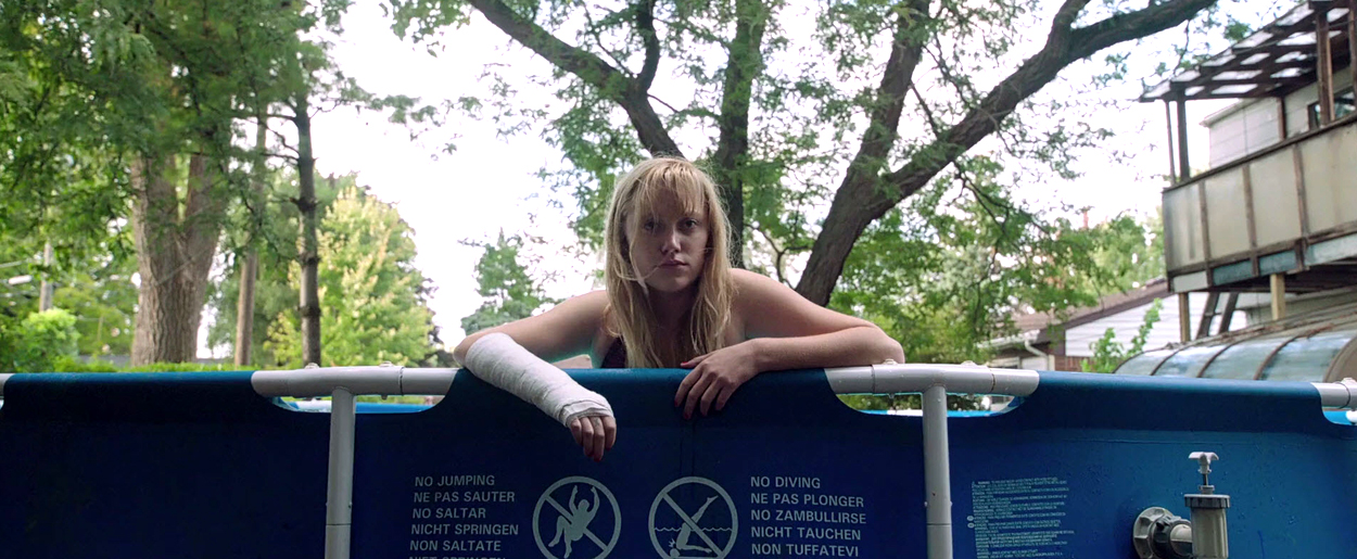 maikamonroe-itfollows04054.jpg