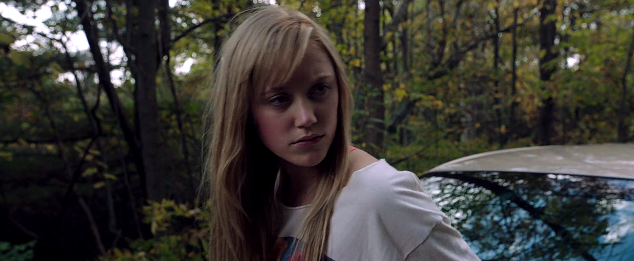 maikamonroe-itfollows04442.jpg