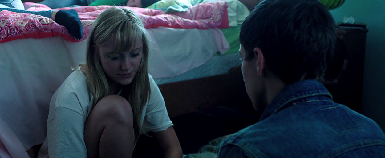 maikamonroe-itfollows04662.jpg