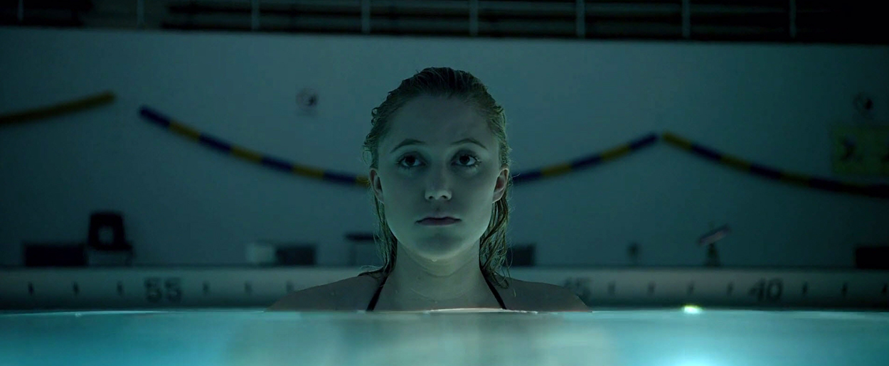 maikamonroe-itfollows05089.jpg