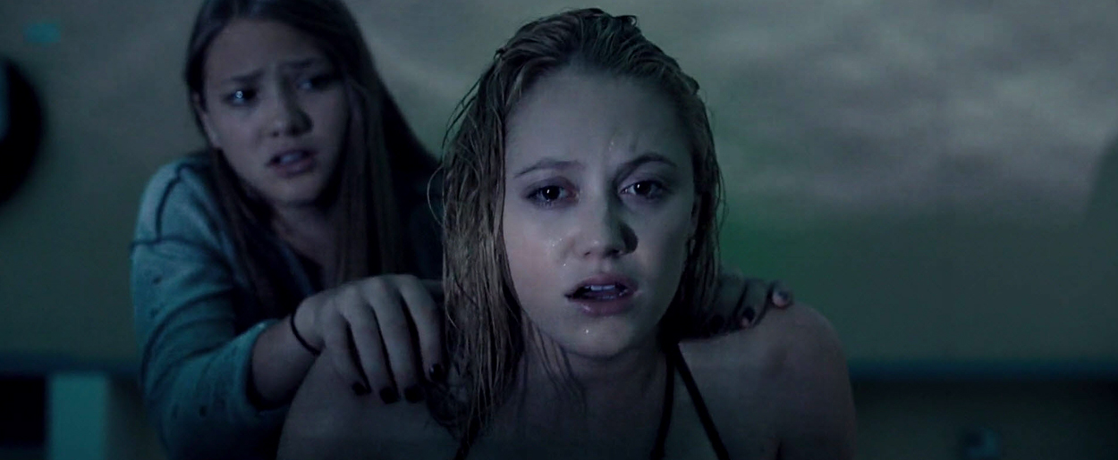 maikamonroe-itfollows05380.jpg