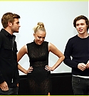 alex-roe-nick-robinson-hit-up-the-5th-wave-just-jared-screening-23.jpg