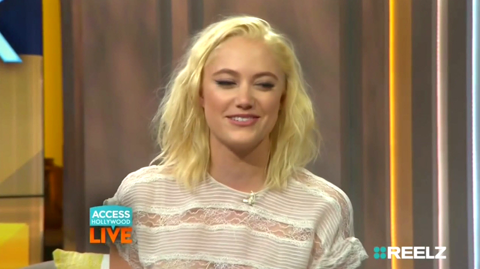 maikamonroe00250.jpg