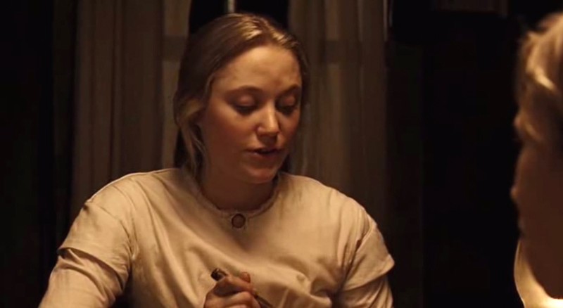 maikamonroe01054.jpg