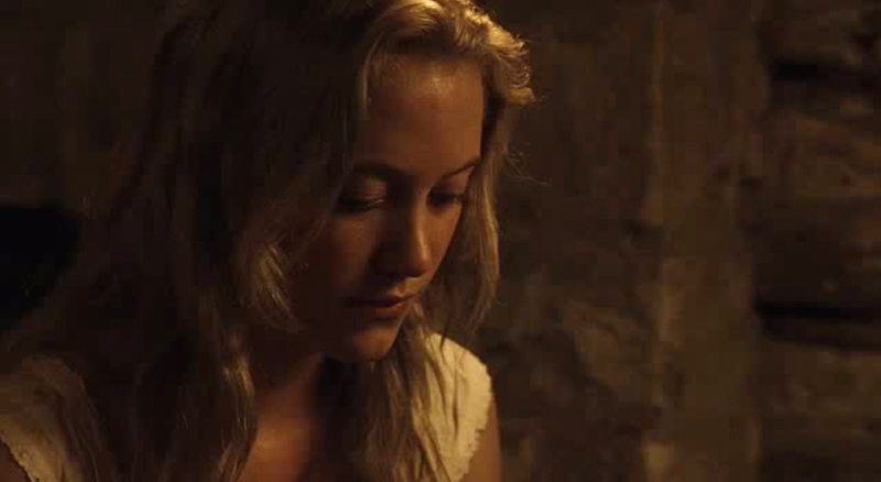 maikamonroe01254.jpg