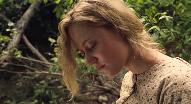 maikamonroe02557.jpg