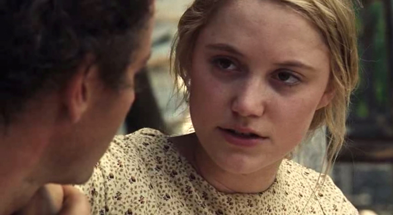 maikamonroe02830.jpg