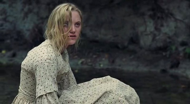 maikamonroe03834.jpg