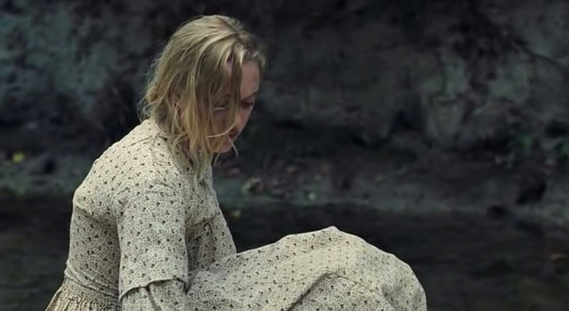 maikamonroe03839.jpg