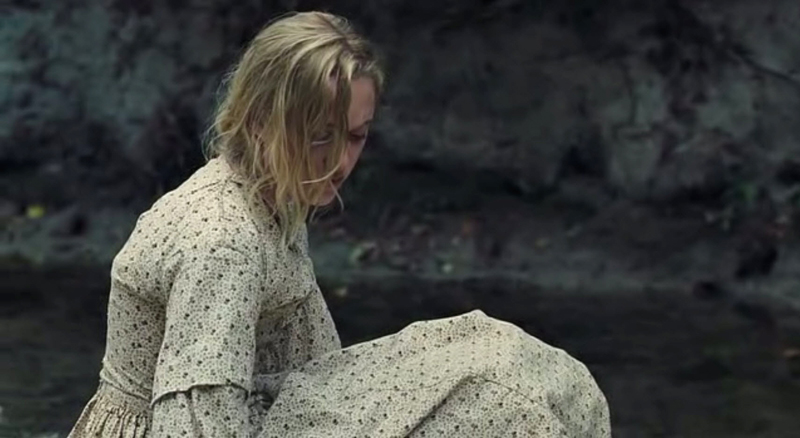 maikamonroe03840.jpg