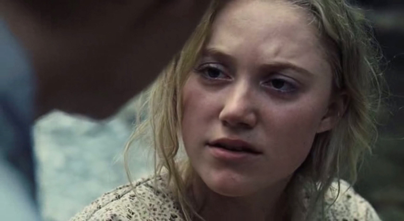 maikamonroe03899.jpg